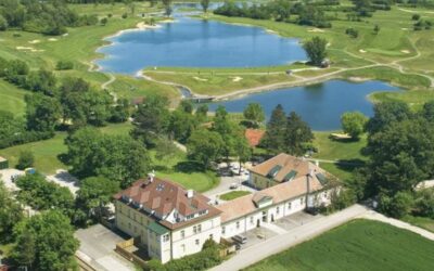 DIAMOND COUNTRY CLUB