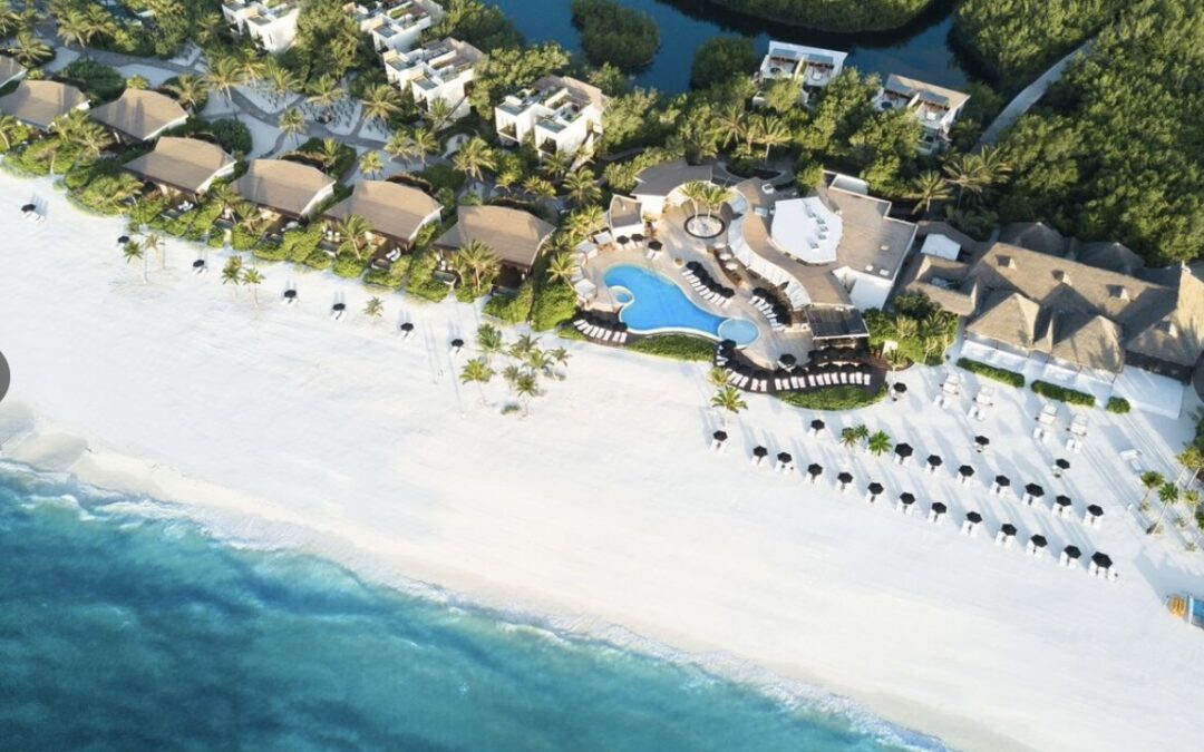 ROSEWOOD MAYAKOBA
