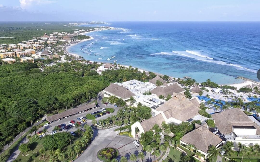 BAHIA PRINCIPE LUXURY AKUMAL